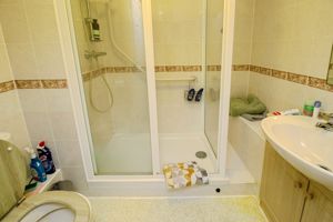 SHOWER ROOM- click for photo gallery